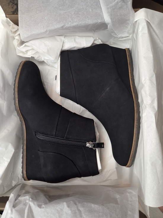Paolo Shoes - NIB Linea Paolo Yuri Black Wedge Bootie Ankle Boots Size 6.5